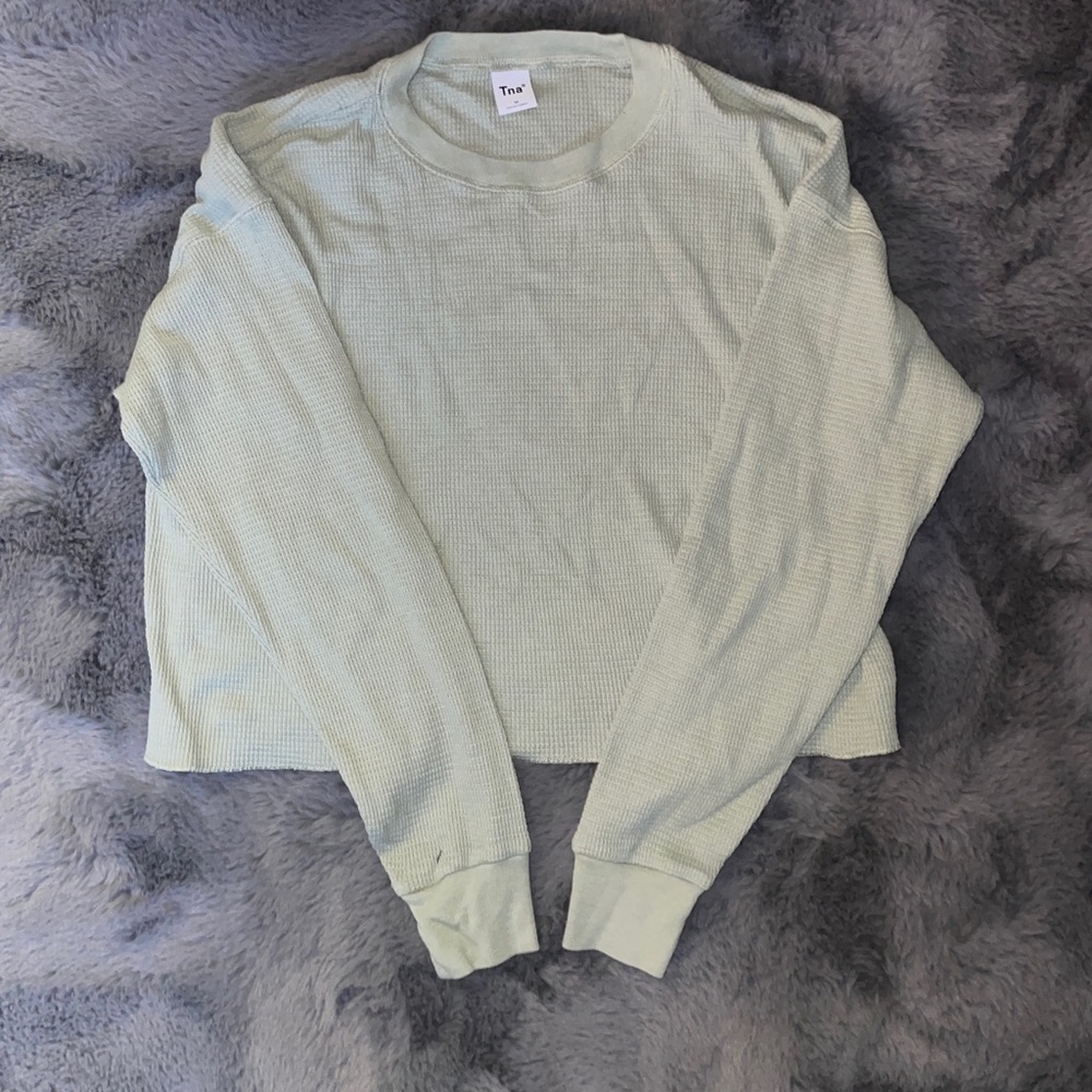 TNA waffle print long sleeve tee in seagrass. Size medium great condition